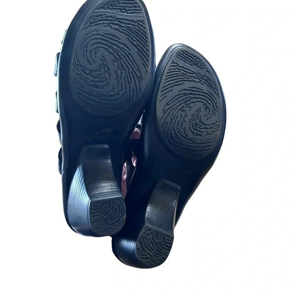 Dansko Slip on Strappy Sandals Size 39 black leather - Picture 12 of 12